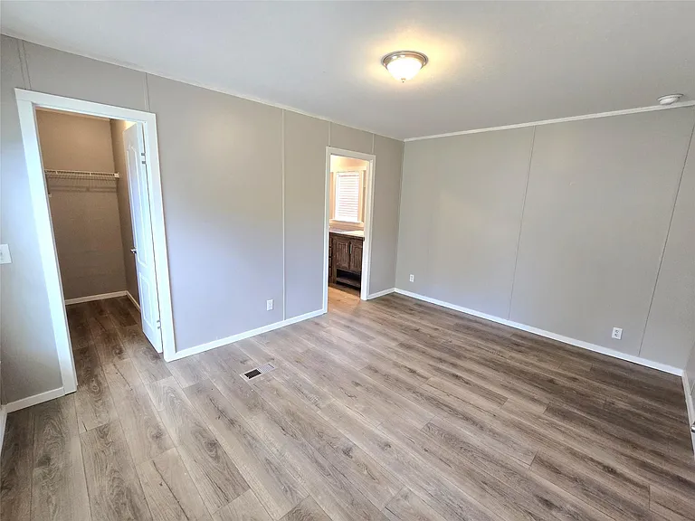 215 Buffalo Way — Photo 6