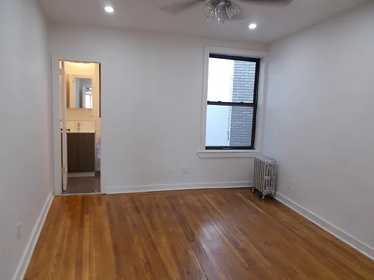 Rented by Marjorie Thompson, LREB | media 18