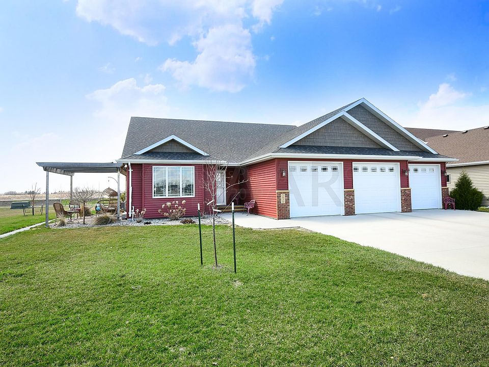 1st image of 5830 W Prairiewood Dr