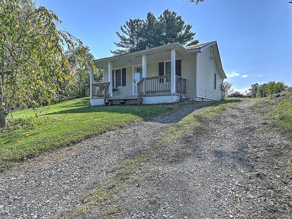 144 Massengill Ave, Blountville, TN 37617
