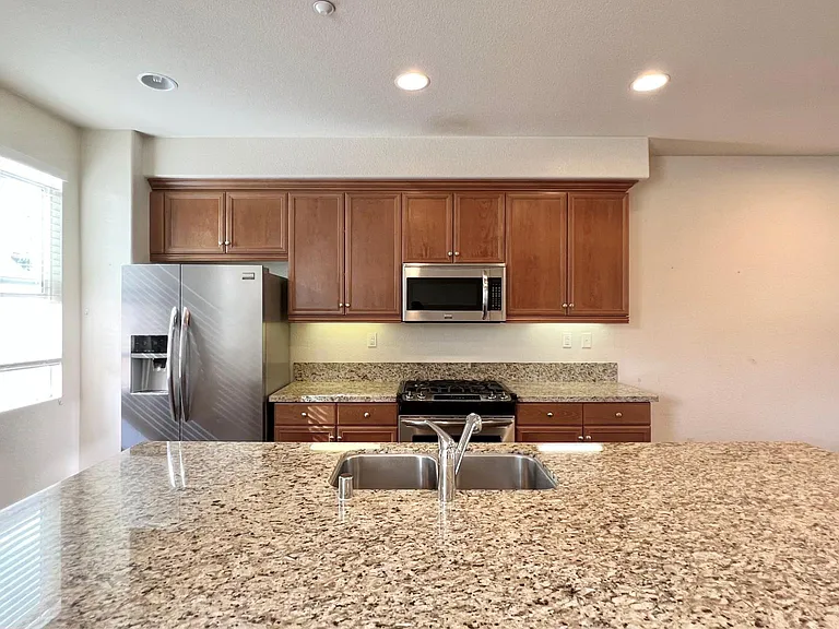 2674 Rawhide Ln — Photo 14