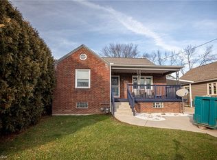 7909 2nd St, Masury, OH 44438