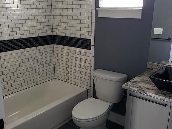 5th image of 1821 Buford Ct Unit B