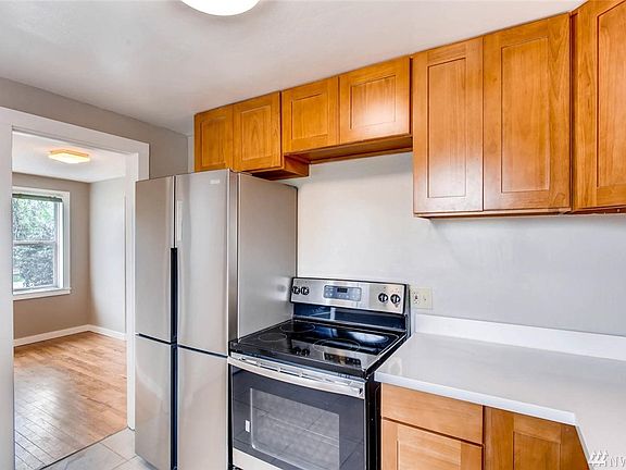 5th image of 13880 38th Ave S