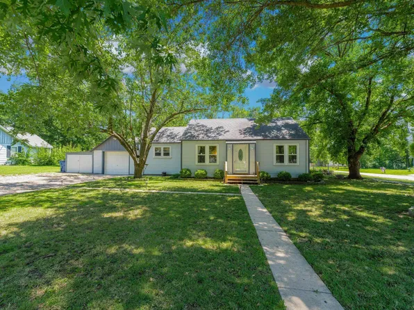 320 S Illinois St, Eureka, KS 67045
