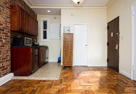 4th image of 60 Hancock St #3A