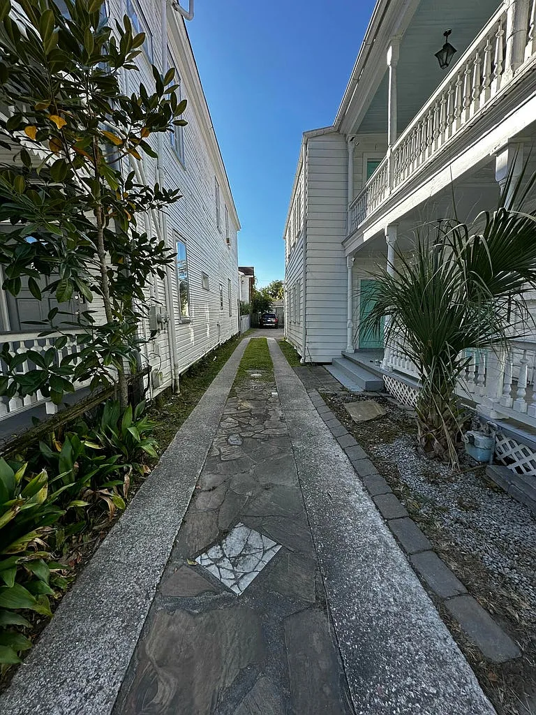 3 bed, 1228 sqft, $4,795 — Photo 3