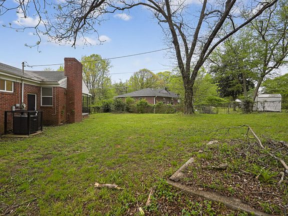 4th image of 134 W Holmes Rd