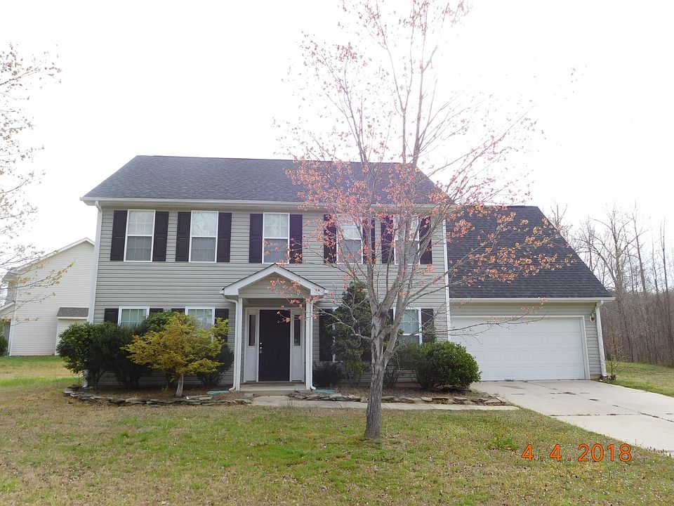 1st image of 2761 Amber Crest Dr
