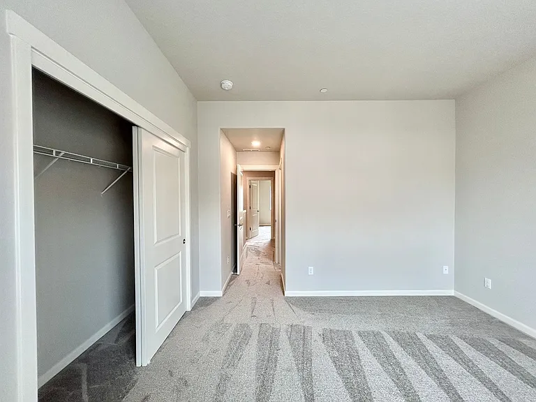 7211 NW Eleanor Ave — Photo 49
