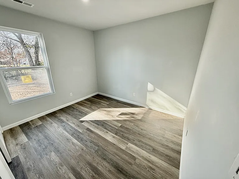 416 N Manion St — Photo 6