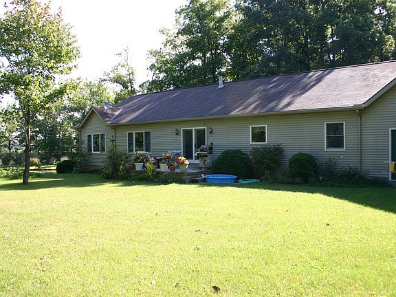 4th image of 645 Township Road 101