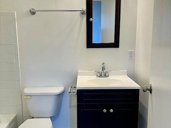 4th image of 2901 S Jefferson Ave #2F