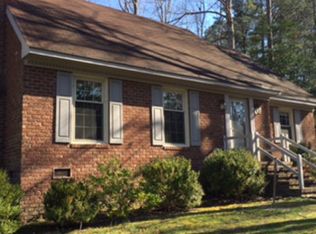 3905 Gloucester Rd, Rocky Mount, NC 27803