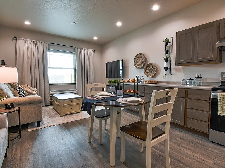 Crossroads Place Apartments — Photo 6