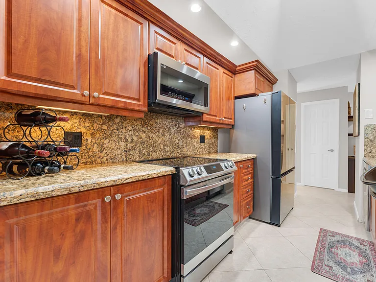 7460 La Paz Blvd #309 — Photo 19