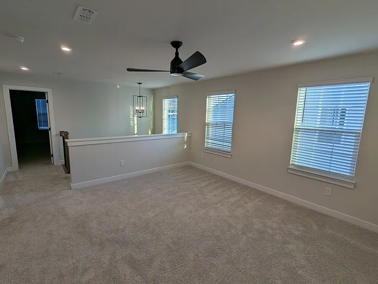 225 Van Zandt Trl — Photo 23