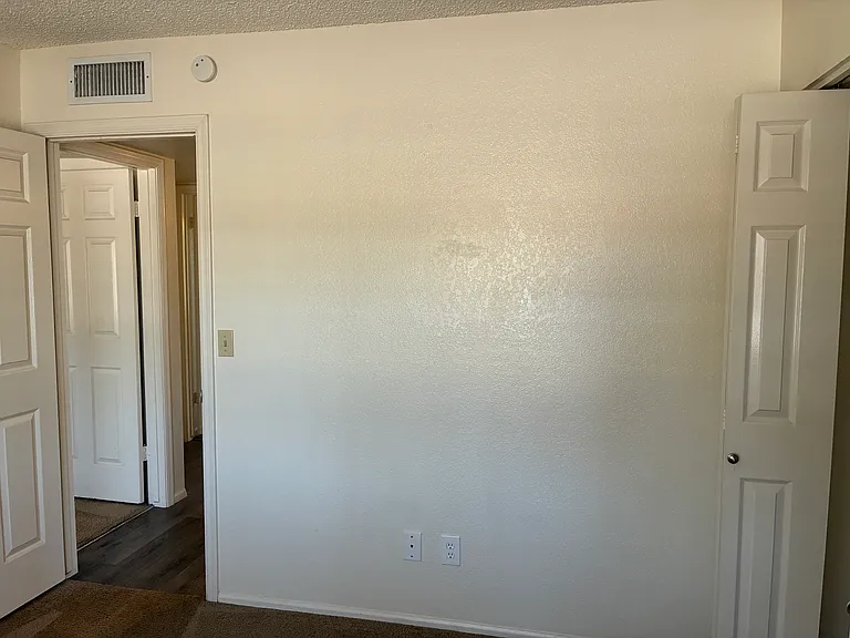 5637 W Yucca St — Photo 28