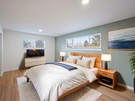 5th image of 450 6th St NE APT 19