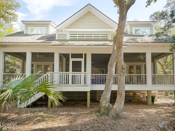 14 Musket Court, Bald Head Island, NC 28461