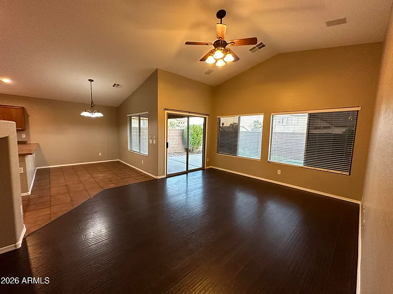 15233 W Tasha Dr — Photo 11