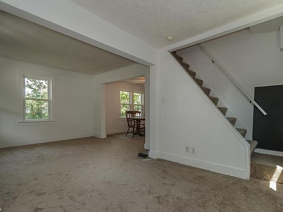 4th image of 1213 E 340th St