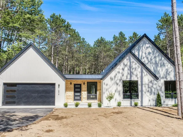 1844 Cascade Trl, Traverse City, MI 49685