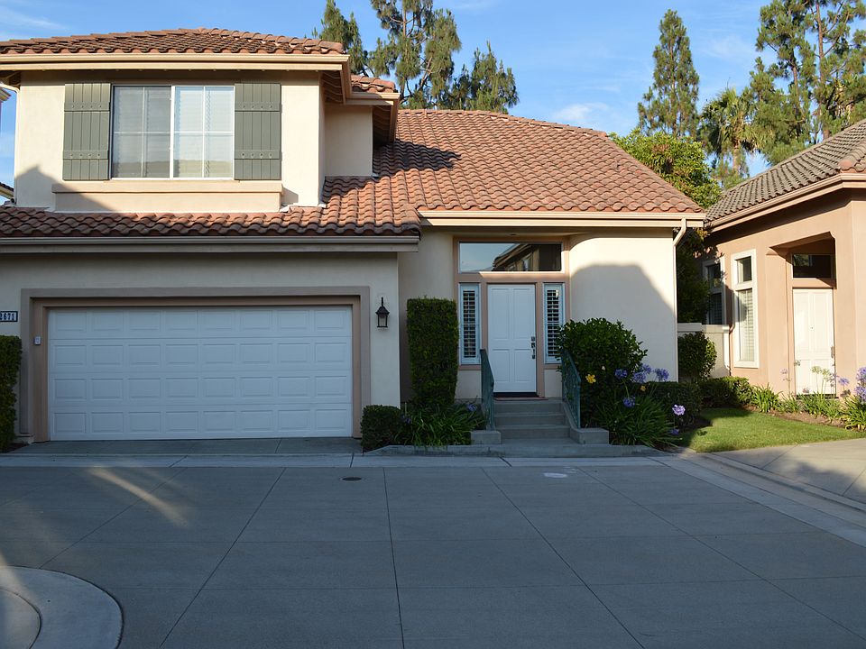 1st image of 2671 Alister Ave