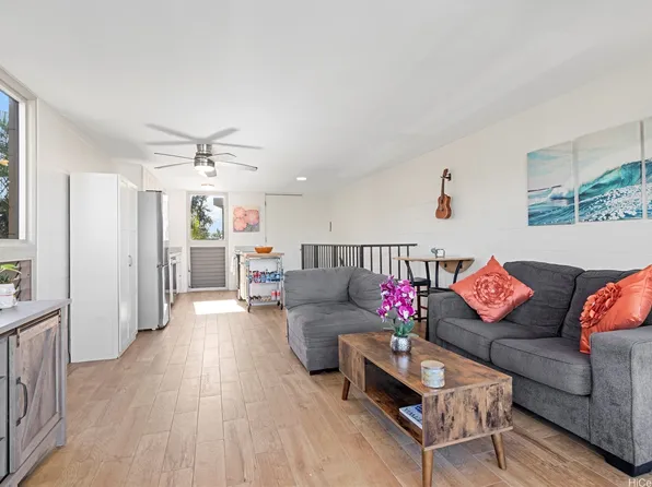 68-024 Apuhihi St APT 301W, Waialua, HI 96791