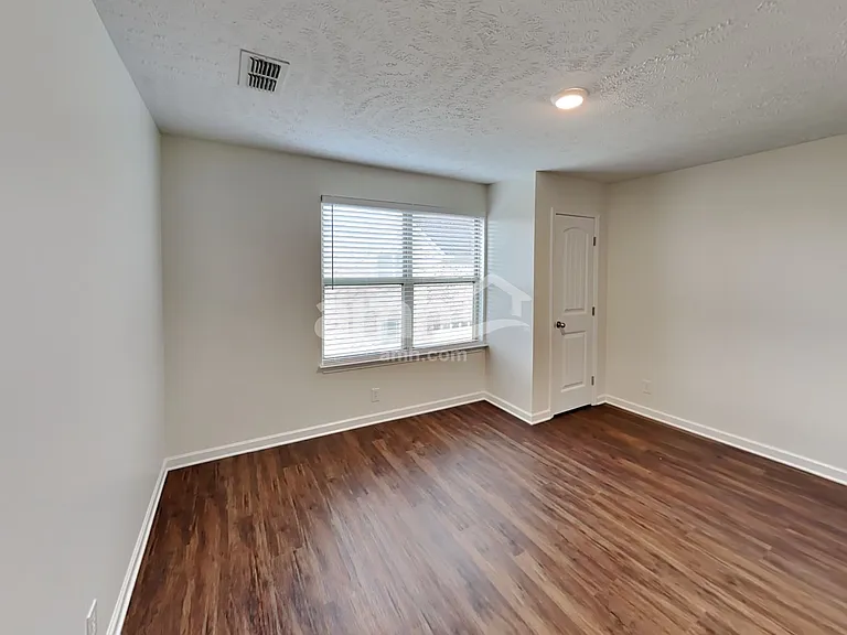 3331 Foxside Ln — Photo 15