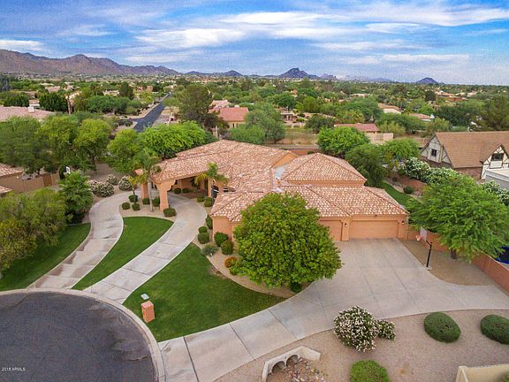 4th image of 10563 E Laurel Ln