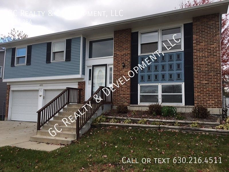 1st image of 4370 N Stoneharbor Dr