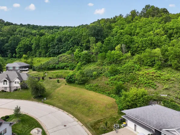 612 13th St N, La Crescent, MN 55947