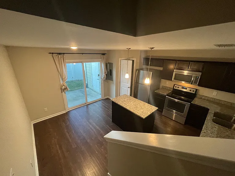 123 Cobblestone Place Dr — Photo 6