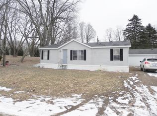 60777 East St, Sturgis, MI 49091