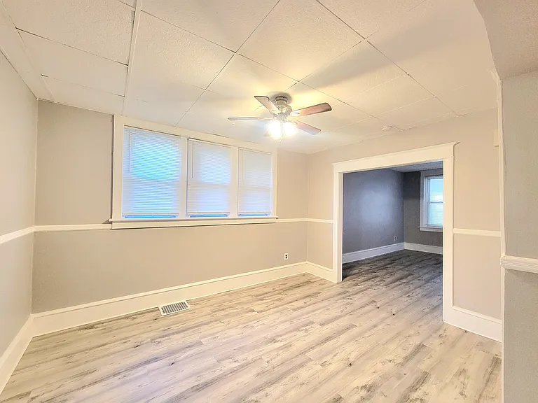 602 Powell St — Photo 5