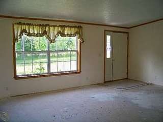2nd image of 2068 Houser Rd