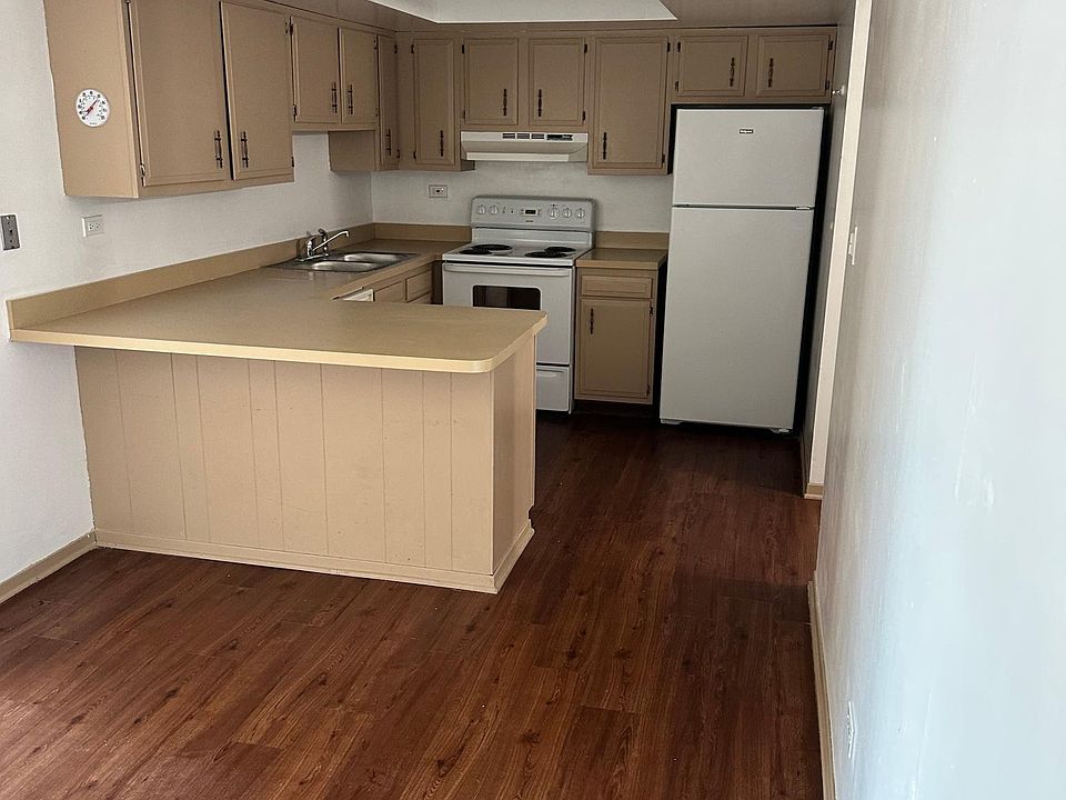 9S270 Nantucket Dr Darien IL Zillow