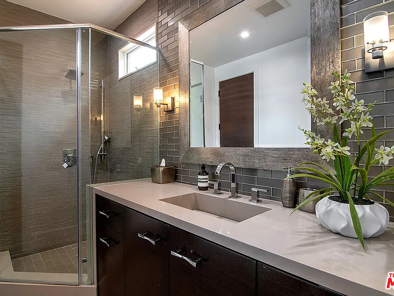 25522 Colette Way — Photo 24