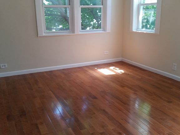 5th image of 3058 Mickle Ave #0