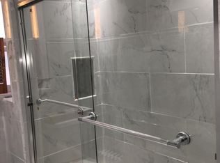 125 East Ave #1, Valley Stream, NY 11580
