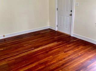 8 Boush St, Kittery, ME 03904