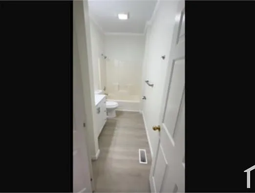 50 Smith Rd #D — Photo 11