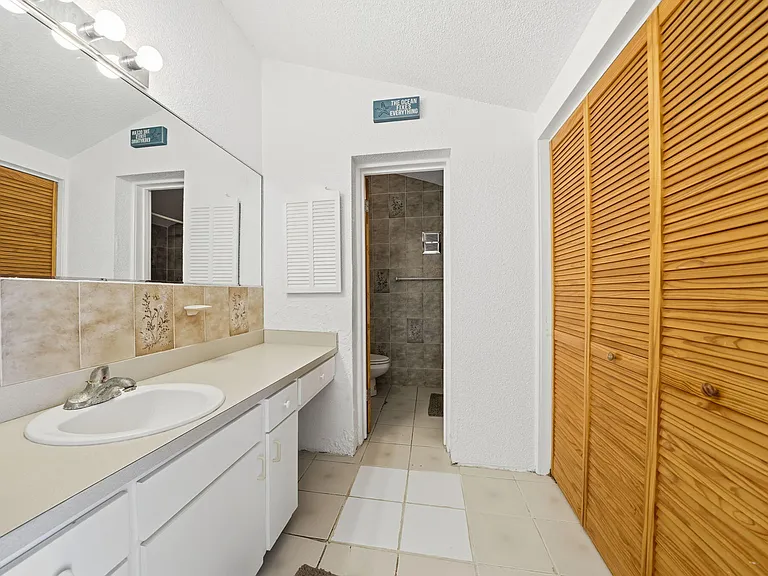 305 Golden Rock Est — Photo 32