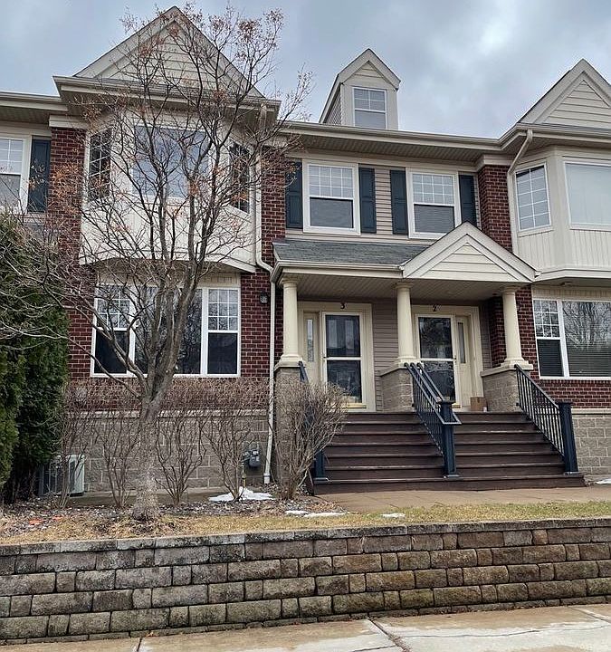 1st image of 13805 53rd Ave N APT 3