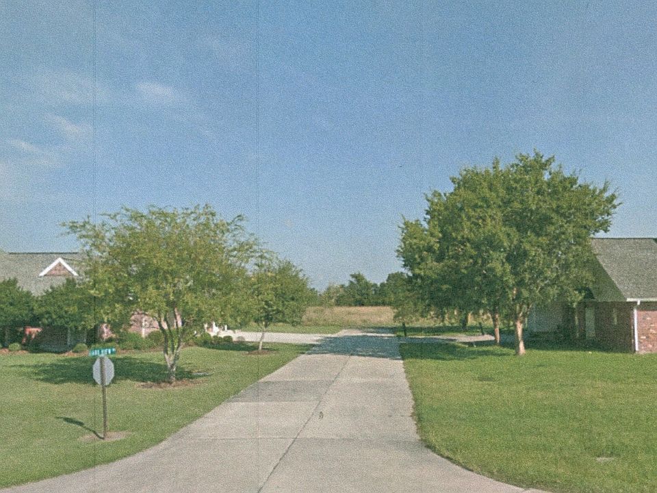 Down Medric St 504-952-6463