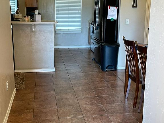 5th image of 2609 Truffula Cir