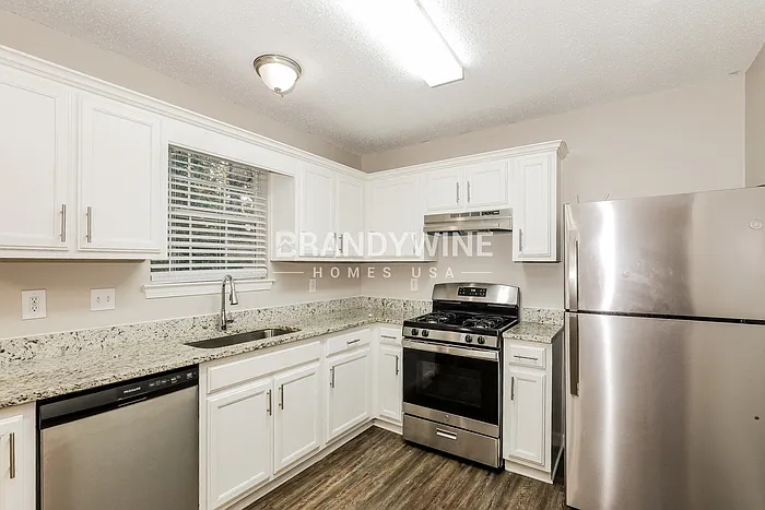 5248 Katherine Village Dr — Photo 7