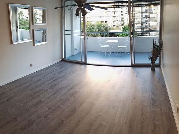 5th image of 430 Kaiolu St APT 706