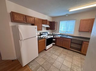 10 Lucian St #2, Worcester, MA 01603